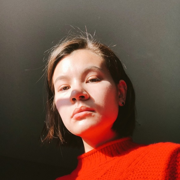 Meet your Posher, Nikita - Picture 1 of 1